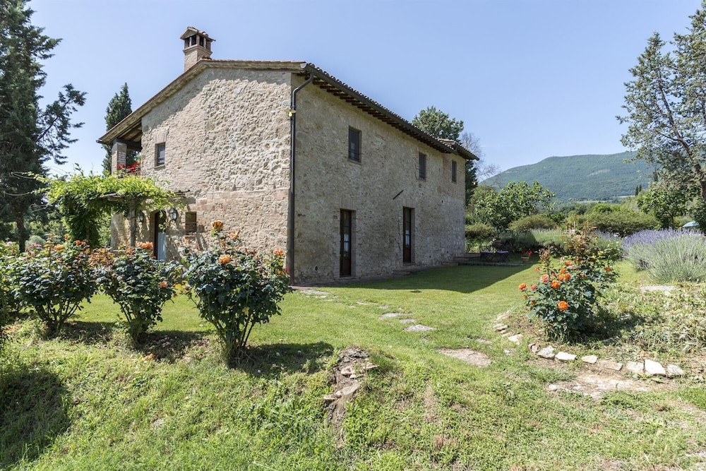 Podere Madonna Di Mezzo 6