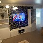 Lovely 2 Bed Apartment in East London