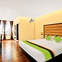 Treebo Doha King, 1.2 Km To Madikeri Fort