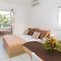 Room in Apartment - Cozy Studio Apartment for 2