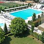 Kairos Resort