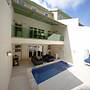 Barefoot Luxury - Pool & Walk To Holetown Beach