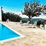 Amazing 2-bed Apartment in Paglieta for 6 People