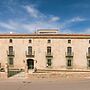 Hospedium Hotel La Lozana