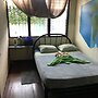 In The Wind Hostel And Guesthouse