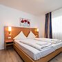 G & L Hotel