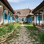 5 Chirpici - Small Traditional Resort