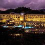 Zuri Resort