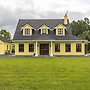 Large Country House, Sleeps 10, Family Friendly
