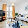 2br-sleeps4-parking-eastlondon