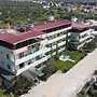 Adaya Karşı Otel