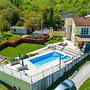 Villa Ana