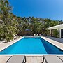 The Salted Coconut 3 Bedroom Home by RedAwning