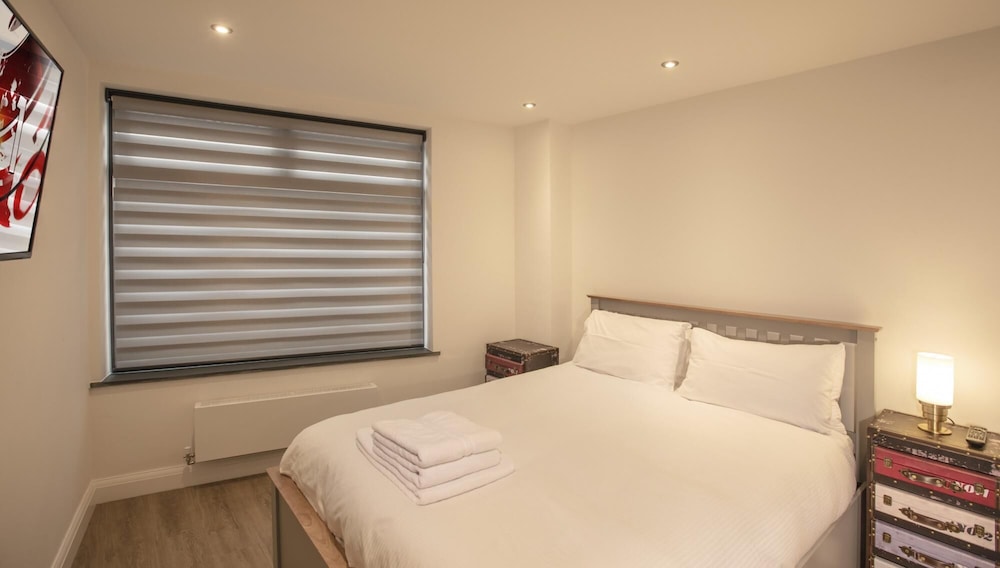 WS Flat 1 in Swindon