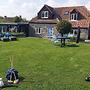 Bluebell House 5 Star Luxury 4 Bdrms and hot tub
