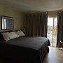 SHIPS INN Hotel