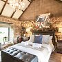 Flitwick Ranch - Bull Stables Room 9