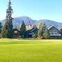 8166 Nicklaus North