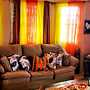 2 Bed-sleeps 4-gated Community-5 Min Town Centre