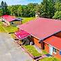 Love Hotels St John River by OYO at Fort Kent ME