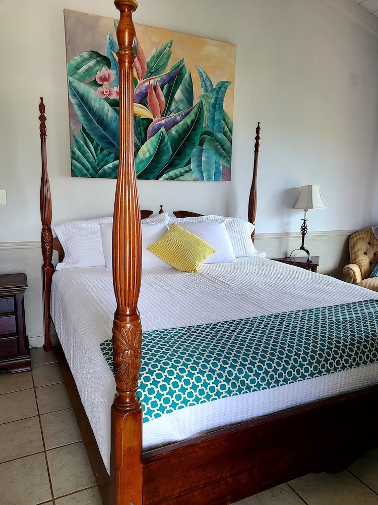 Boundless Bliss Hotel
