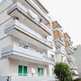 Elegant  Spacious Marousi Apt