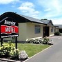 Riverview Motel