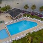 Falcon Hotel