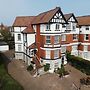 Beachmount Holiday Apartments