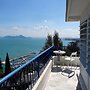 La Villa Bleue