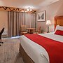 Best Western Plus Rivershore Hotel