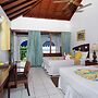 Hibiscus Lodge