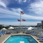 Anchor In Distinctive Waterfront Lodging