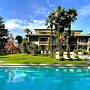Villa Siesta, Park & Pool Living