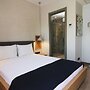 Mellow Blue Hotel