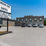 Borden Inn & Suites