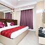 Hotel Leo Saffron