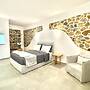 Trocadero Luxury Suites