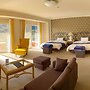 camel hotel resort