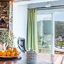 Charming 1-bed House in Stafylos