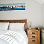The Seaview Snug
