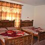 Heaven Rose Hotel & Restaurant New