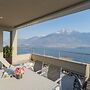 Valarin Como Luxory Apartment Wellness