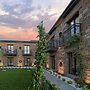 Melitya House