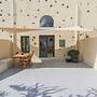 Elements Cave Suites
