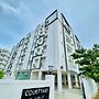 Courtyard By Yuhi