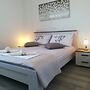 Apartment Villa Bijele Stijene