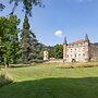 Domaine et Château de Valinches