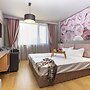Urban Hotel