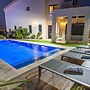 Tavor View Suites
